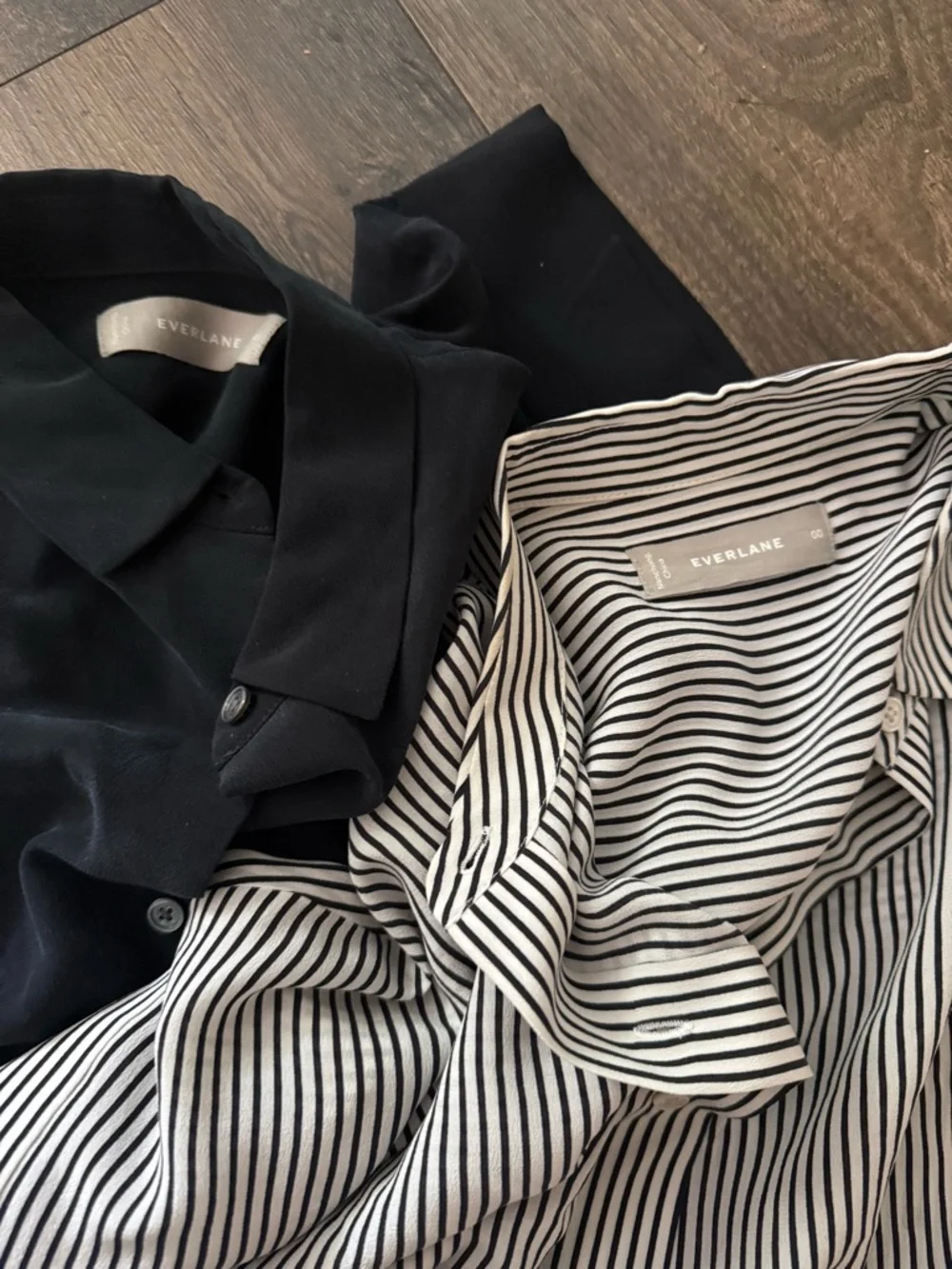 Everlane Silk Boxy Tee 00 Black Stripe Set of 2 - Picture 3 of 4